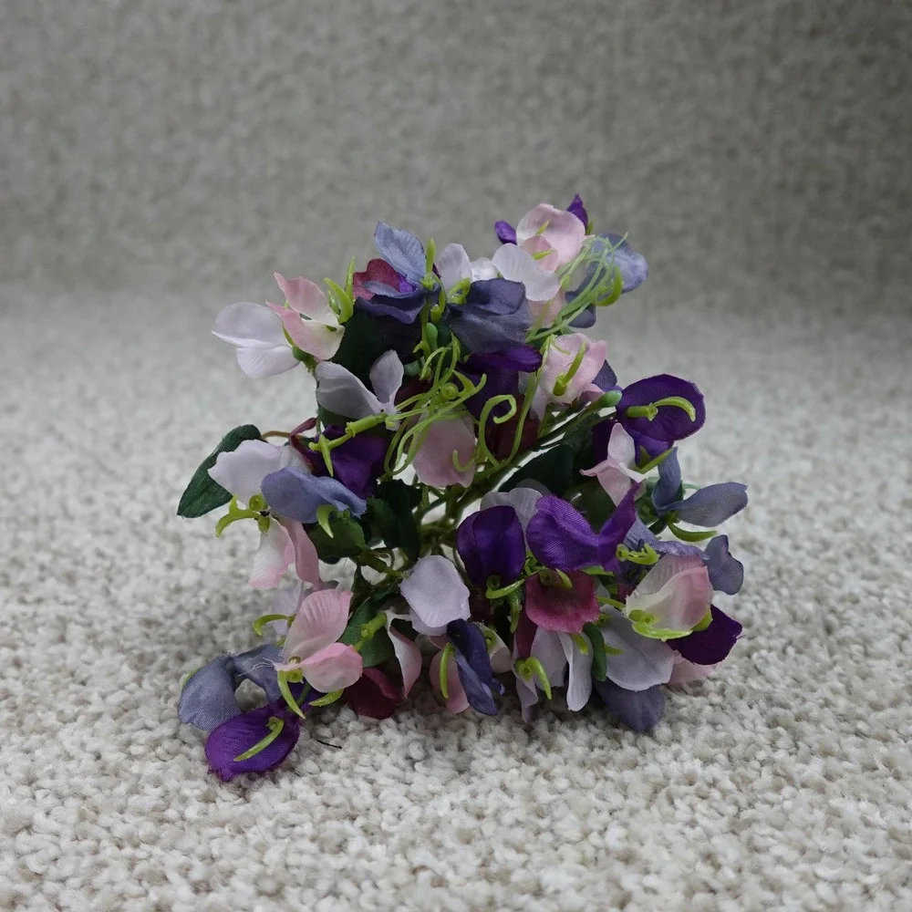 Longaberger 2008 Collectors Club May Series Miniature Sweet Pea Basket Set Boxed